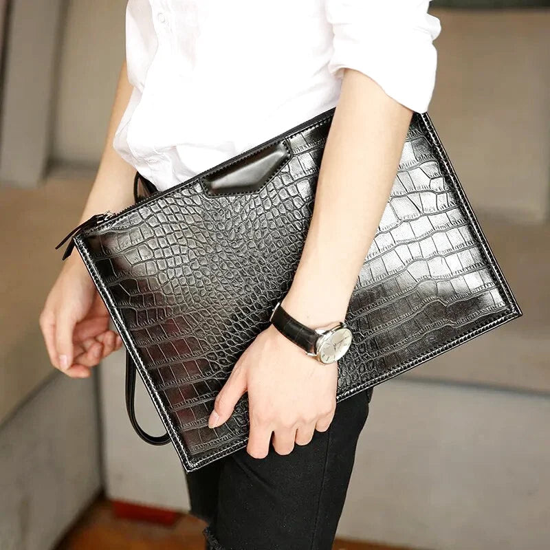 Crocodile black purse